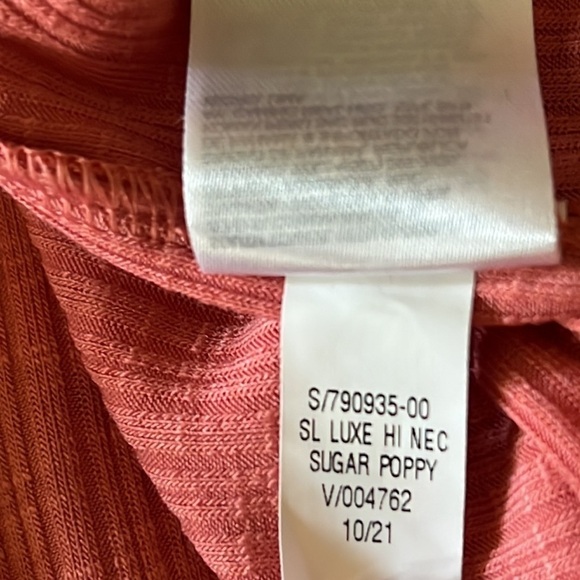 Old Navy Luxe ribbed Swing Tank Top Size Large - Picture 6 of 6